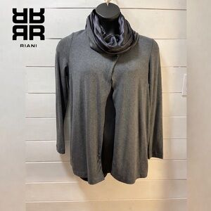 RIANI – Charcoal Gray Long Sleeve Top with Removable Silk Collar (Size 12 / 42)